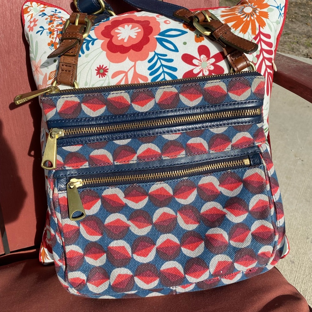 FOSSIL Large Canvas Crossbody